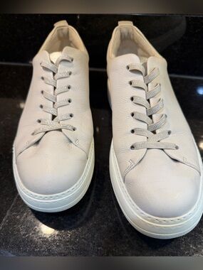 Women’s Paul Green Super Soft Low Top Sneaker Beige Size UK 6 USA 8.5